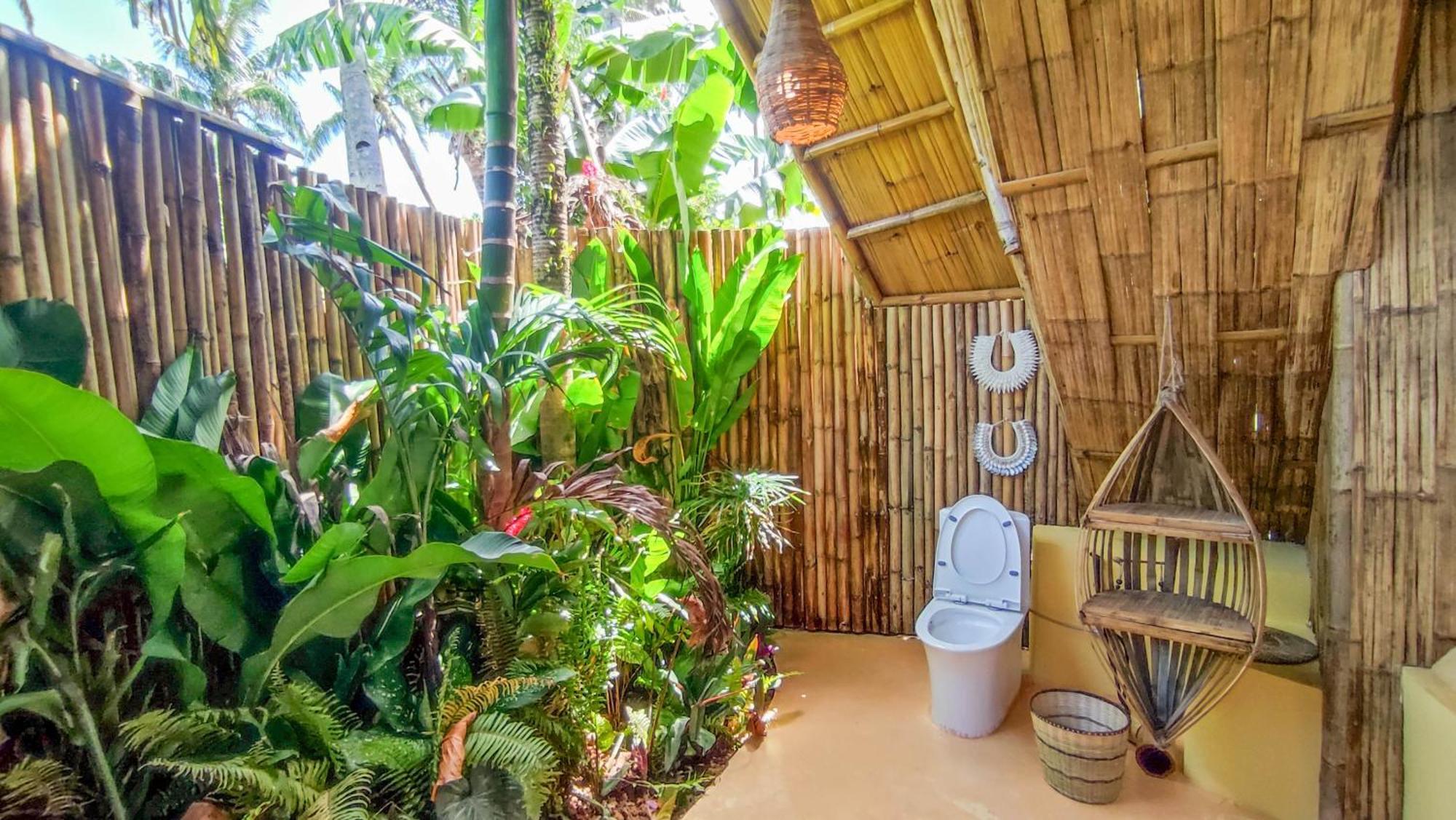The Bamboo Houses - Tropical Garden & Empty Beach General Luna  Eksteriør bilde