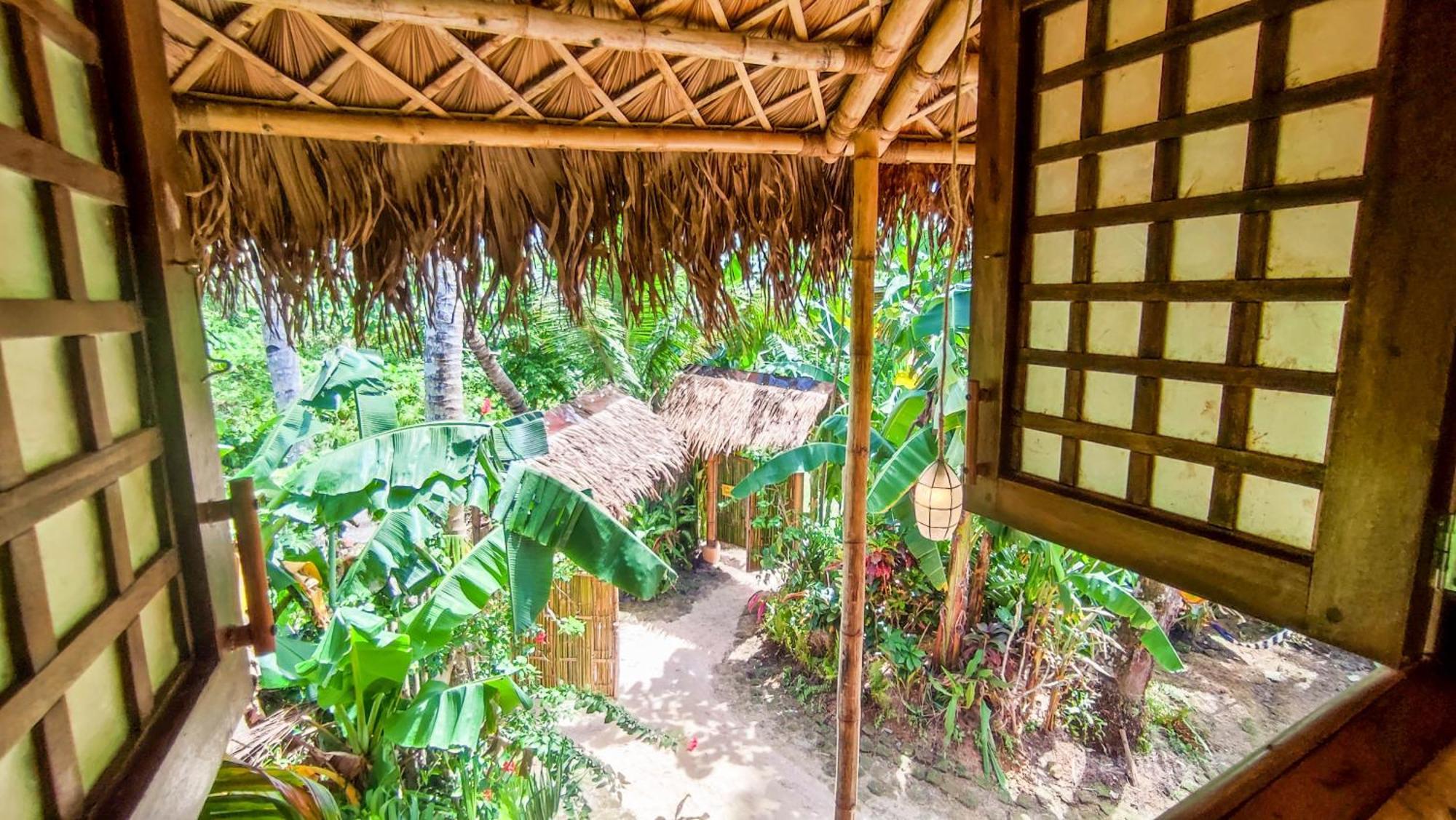 The Bamboo Houses - Tropical Garden & Empty Beach General Luna  Eksteriør bilde