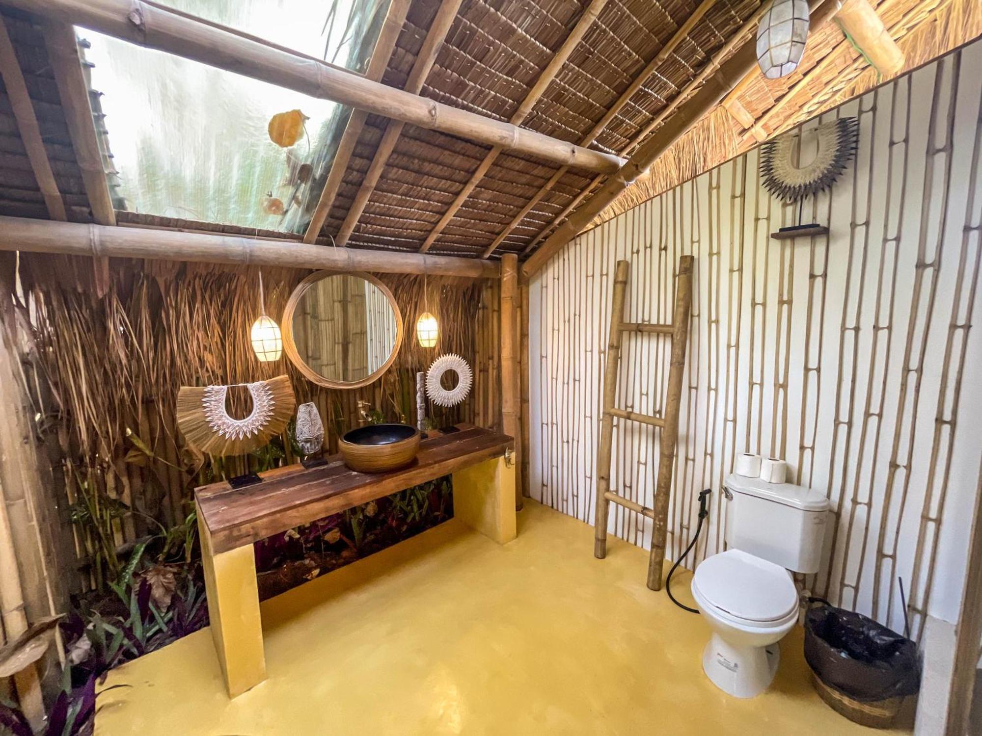 The Bamboo Houses - Tropical Garden & Empty Beach General Luna  Eksteriør bilde